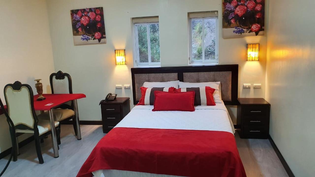 Hotel Loja Bella Екстер'єр фото