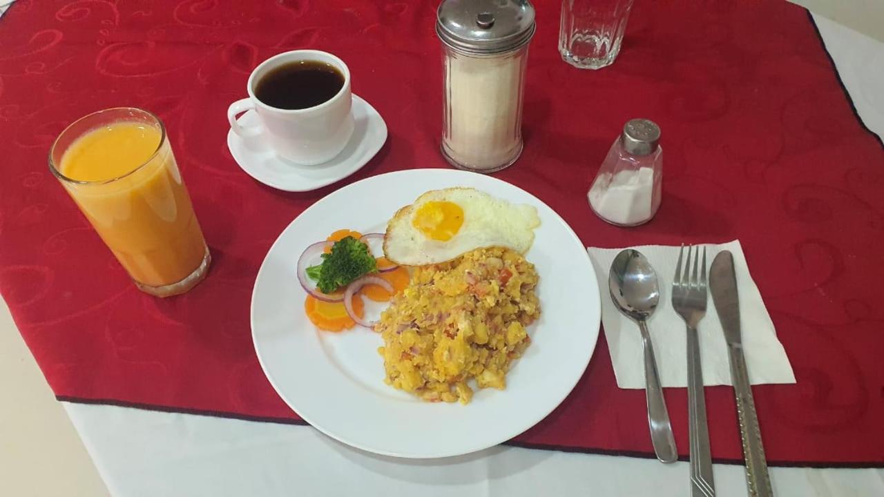 Hotel Loja Bella Екстер'єр фото