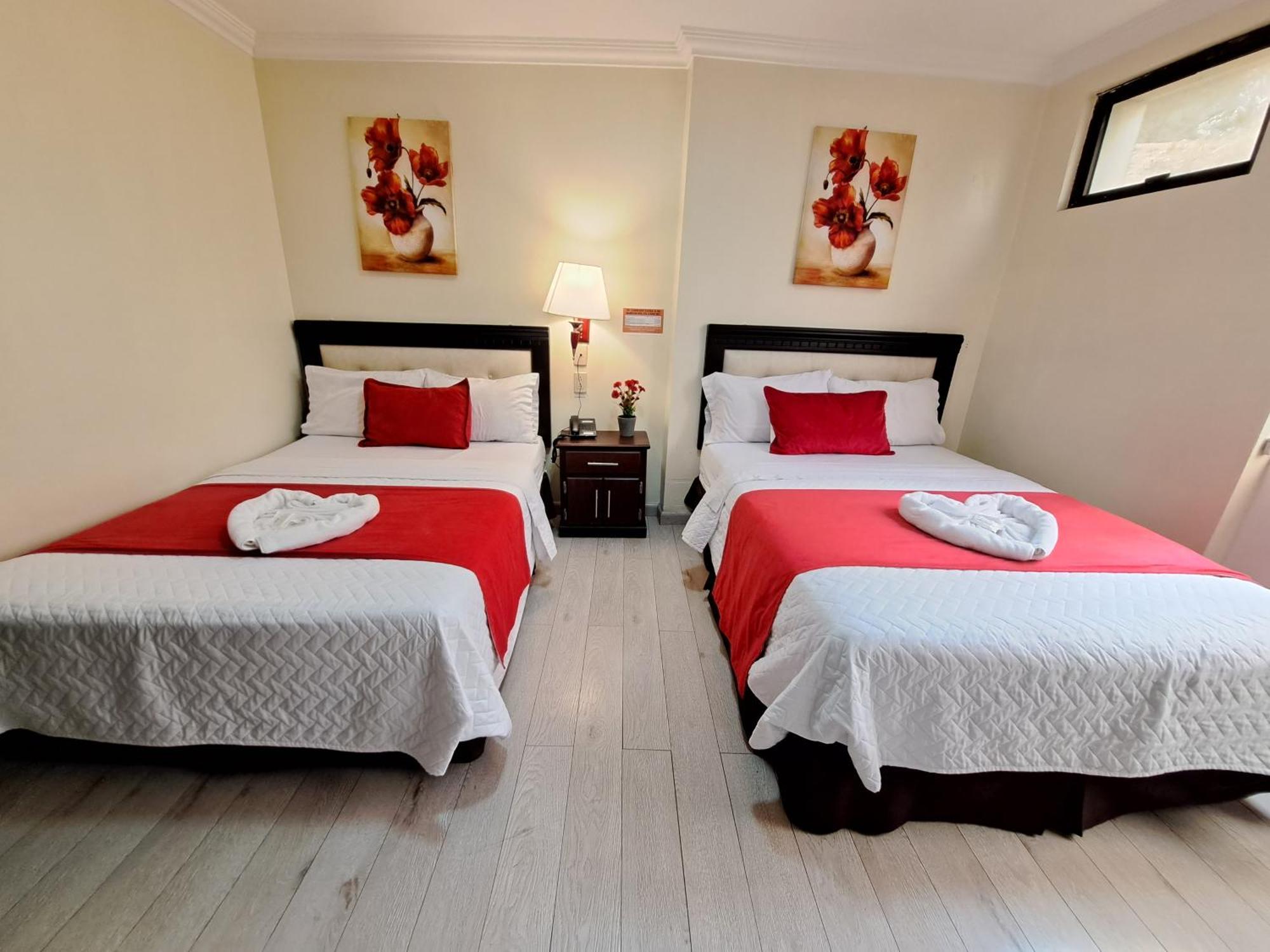 Hotel Loja Bella Екстер'єр фото